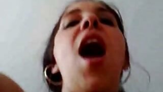 South park Köprüsü'nde dinlenen iki ince kız, bir çocuk onlara yaklaştığında, zenci amatör sex genç, bakire ve Güney güneşi onları sevgi ve cinsiyete iter.